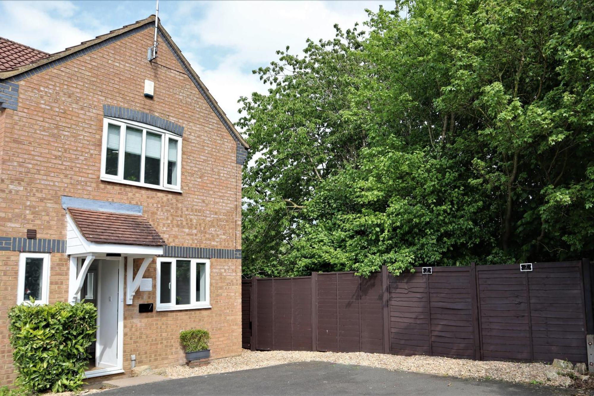 Heron House Thrapston  Extérieur photo