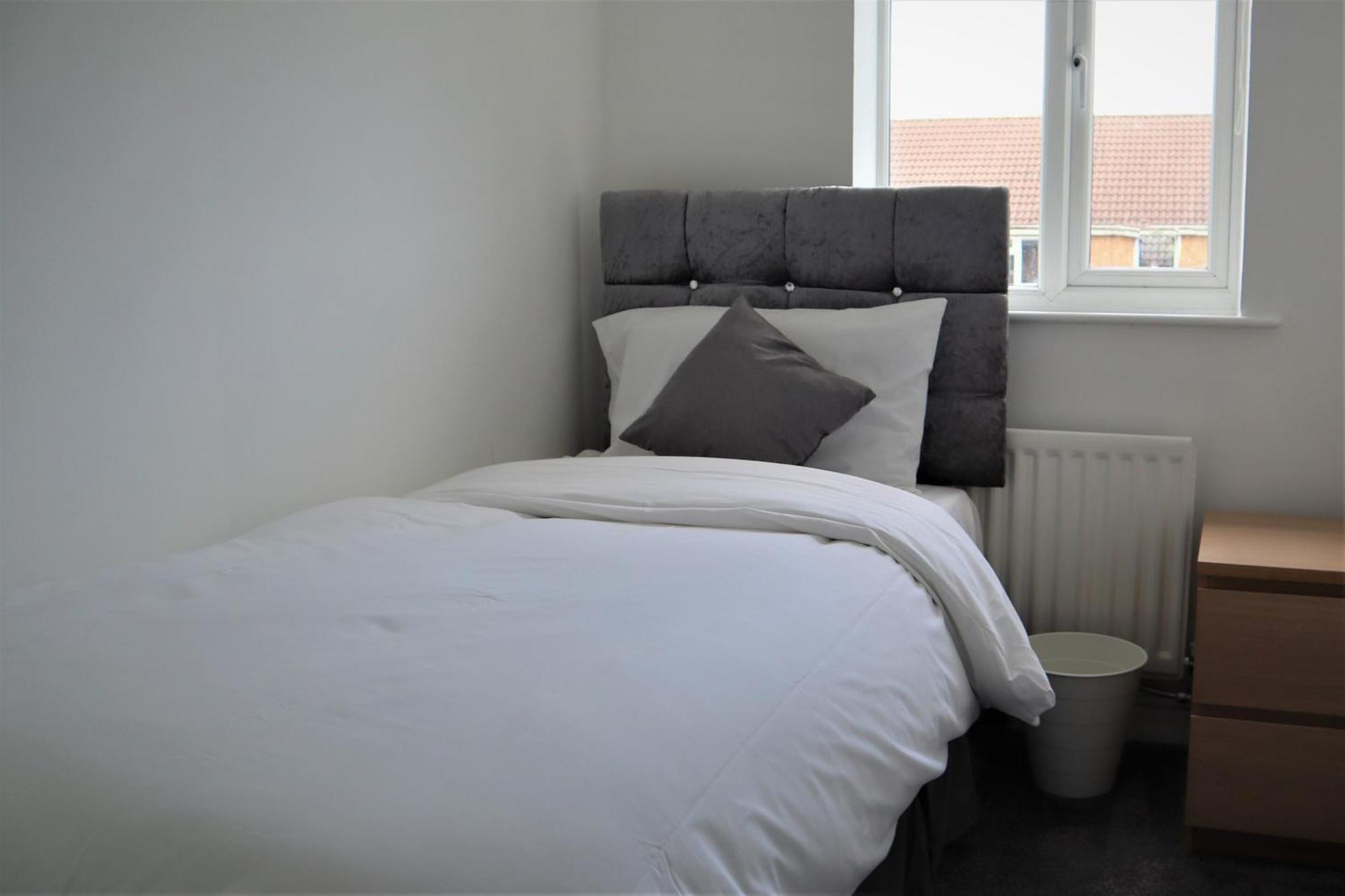 Heron House Thrapston  Extérieur photo